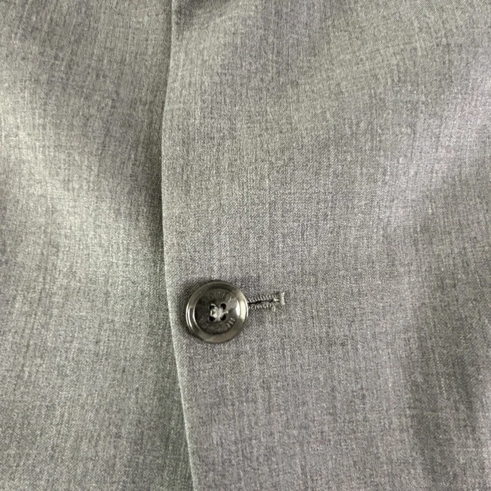 TOMMY‎ HILFIGER Mens 42R Solid Gray Blazer Sport Coat Suit Jacket Checked Lining